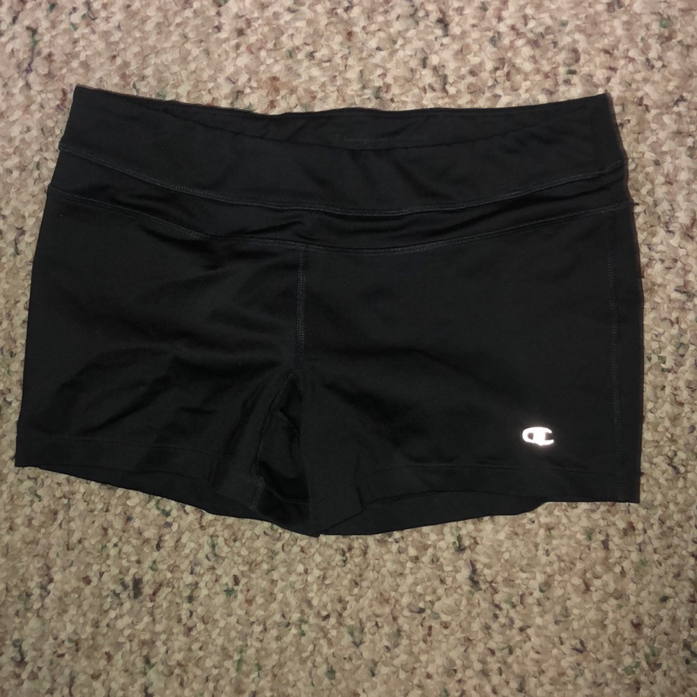 Large champion short